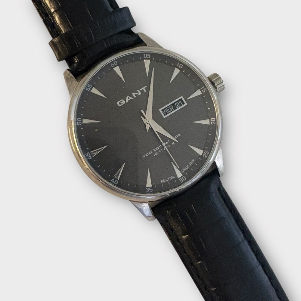 GANT Black and Silver Men's Watch - Picture 2 of 7